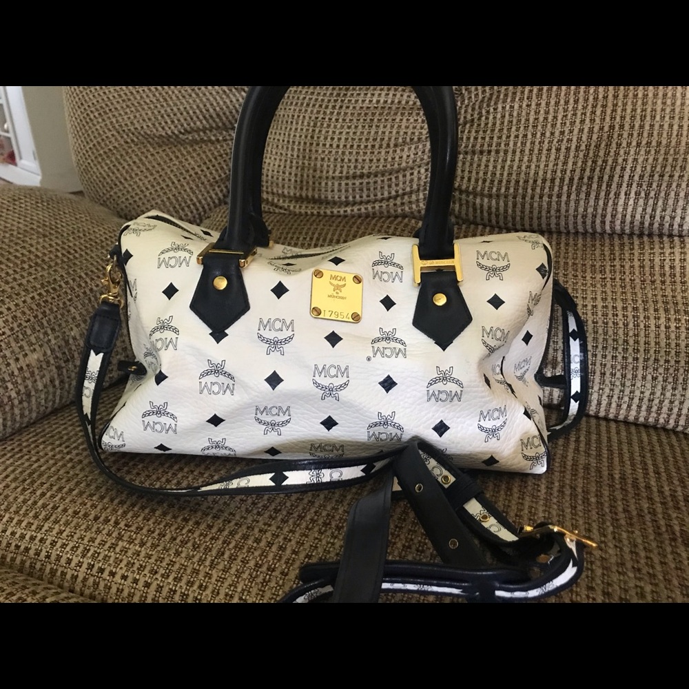 MCM Heritage Boston white/navy Purse (Vintage)